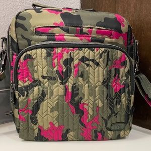 Lug Ranger in Camo Orchid